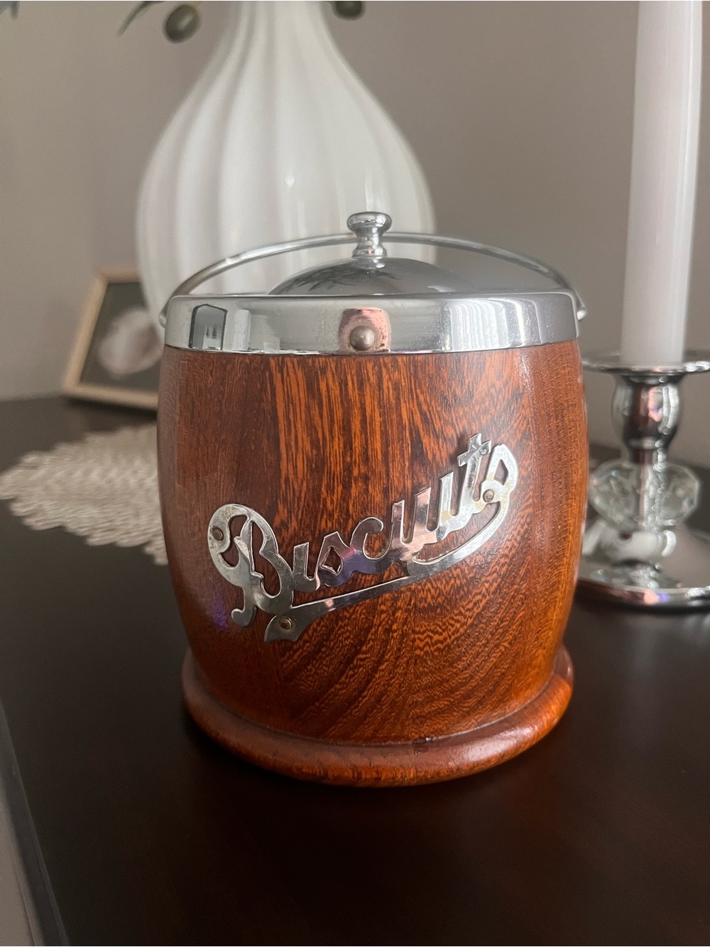 Vintage English 1930’s wooden biscuit (cookie) barrel.